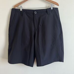 Volcom Men’s Classic Black Flat Front Shorts Size 36. NWOT